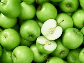 Proč jíst 1 jablko denně: 6 kuriózních změn v těle