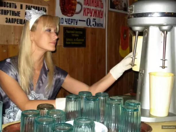 Prodavačka mléčné koktejly v SSSR. Fotografie - pokračování ws