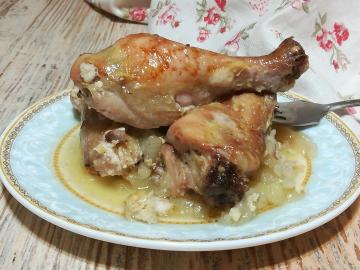Chutné a velmi šťavnaté kuře na „cibule polštář“