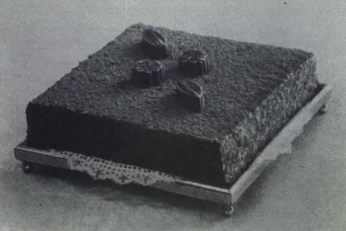 "Truffle" dort. Foto z knihy „Výroba pečiva a koláčů,“ 1976