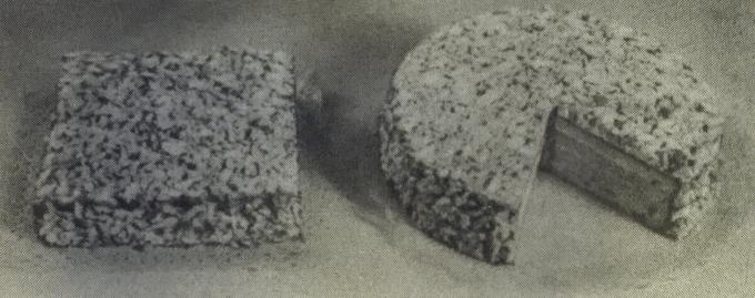 Dort dárek. Foto z knihy „Výroba dortů a koláčů,“ 1976 