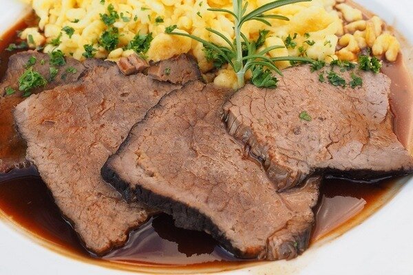 Kombinujte maso se zeleninou, abyste se po večeři necítili těžce. (Foto: Pixabay.com)